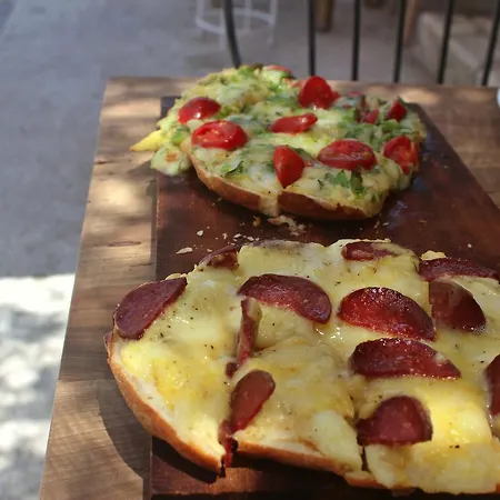Salyangoz Bed & Breakfast Alaçatı